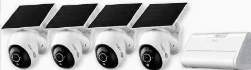 Four Tapo 4K solar cameras with solar panels and a Tapo CentralHub